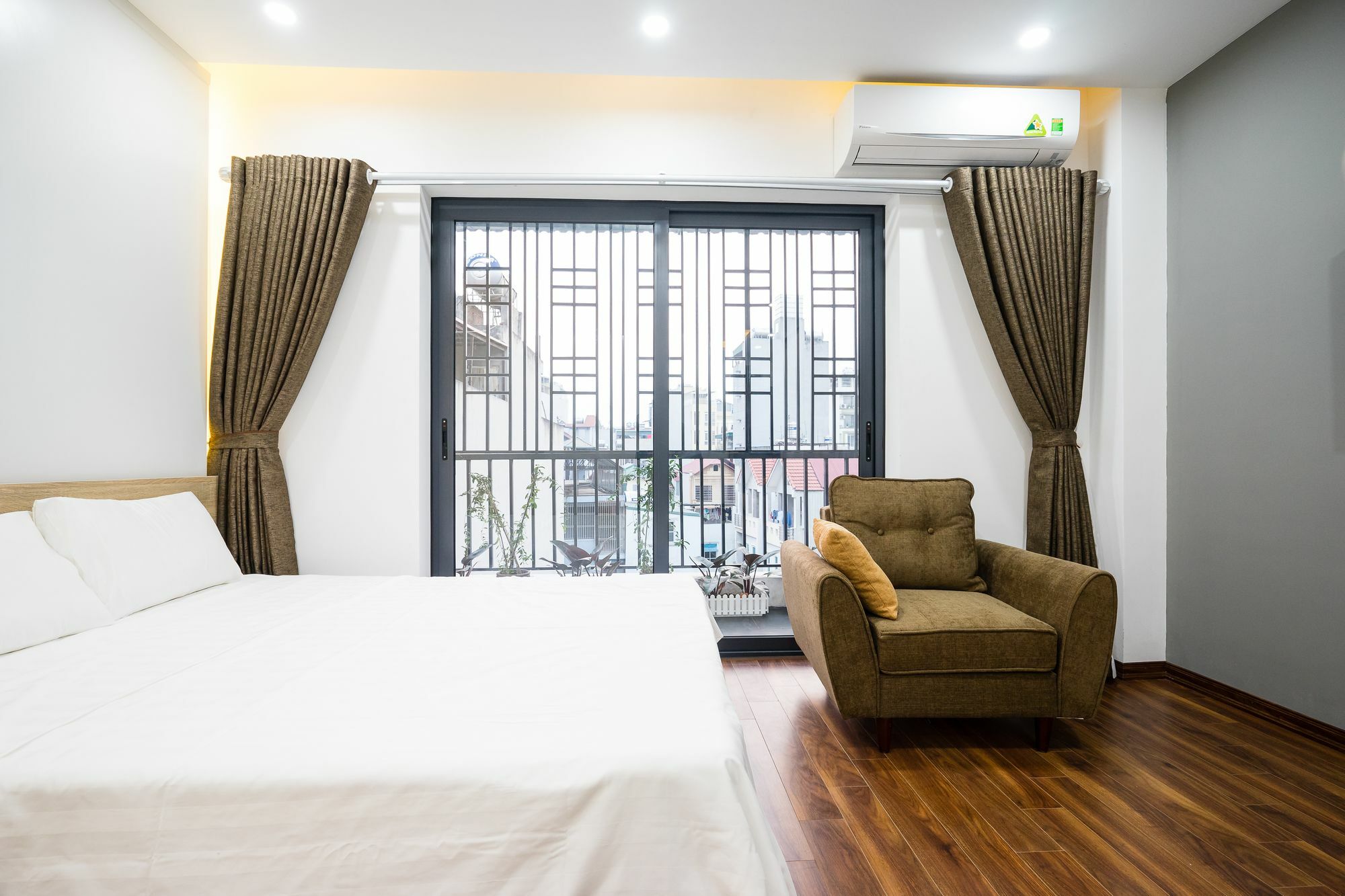 Ann House Hotel And Apartment Hanoj Exteriér fotografie
